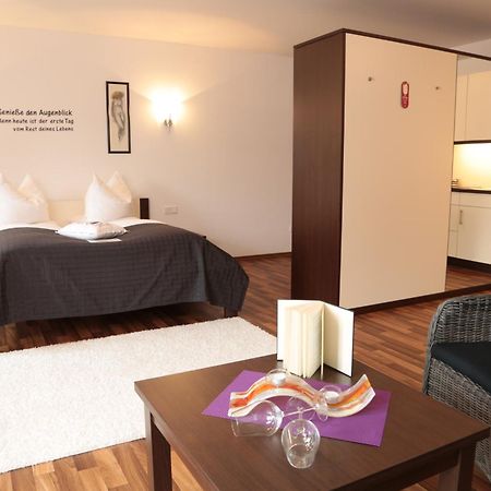 Hotel Am Marktplatz Gangkofen Quarto foto